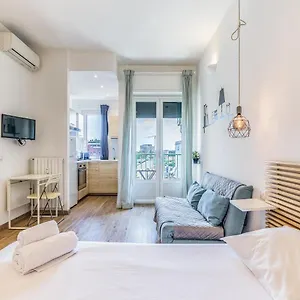 ripa-127-apartment-navigli.italymilanhotels.net/